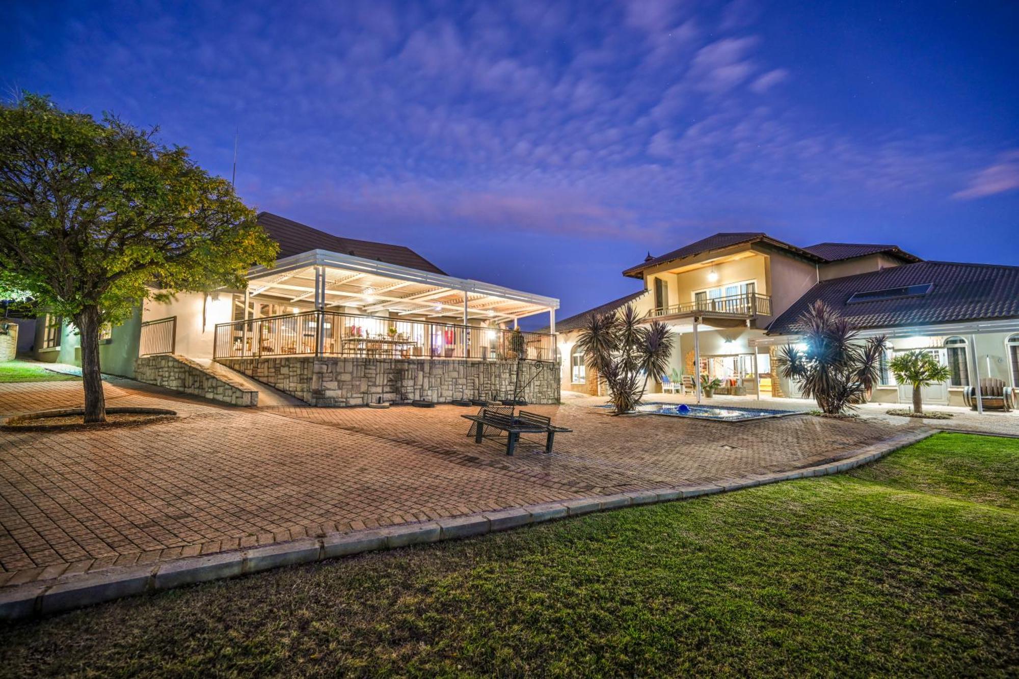 Blue Rain Guest House Bloemfontein Kültér fotó